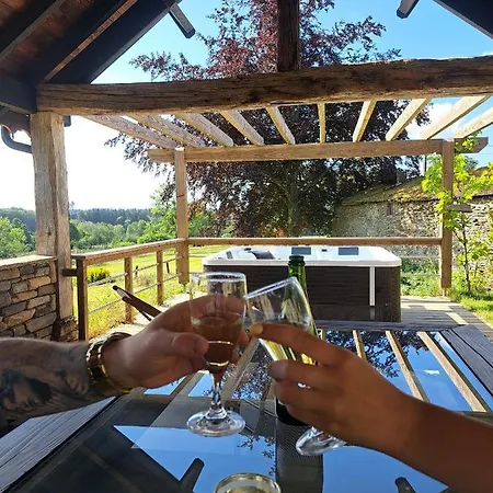 Дом отдыха Les 3 Pierres *