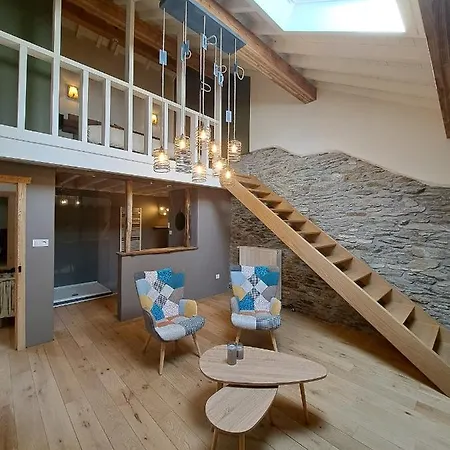 Les 3 Pierres * Houffalize