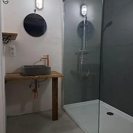 Les 3 Pierres Уффализ