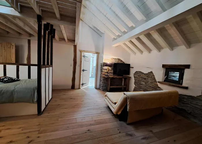 Les 3 Pierres * Houffalize